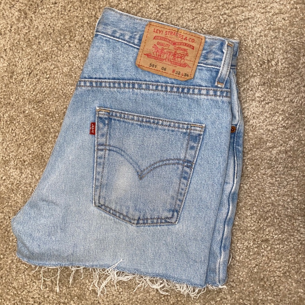Levi’s jean shorts